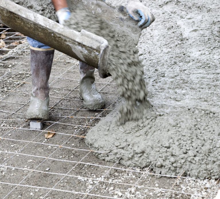 R A Deakin Building and Groundworks Ltd